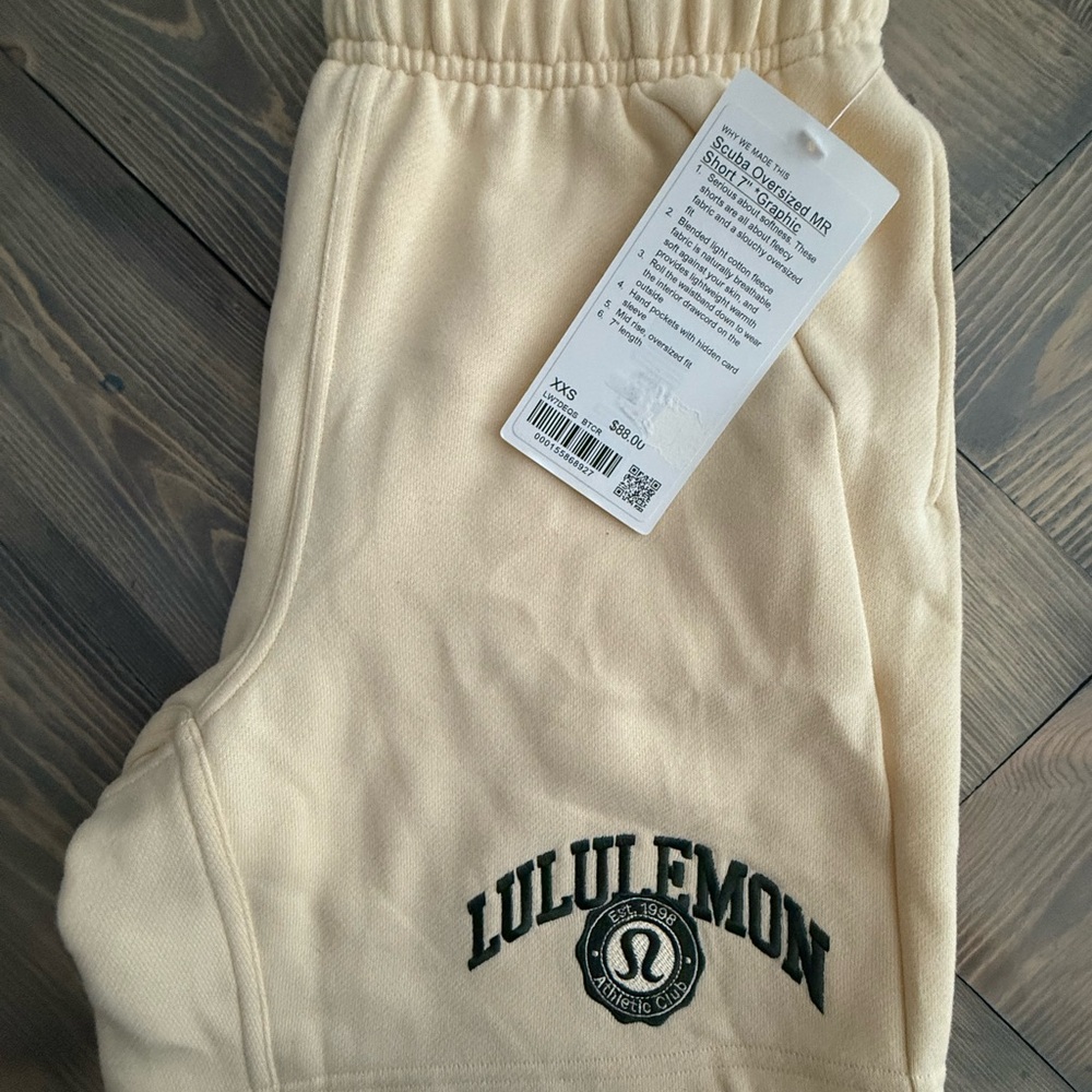 lululemon Scuba Oversized Short 7”